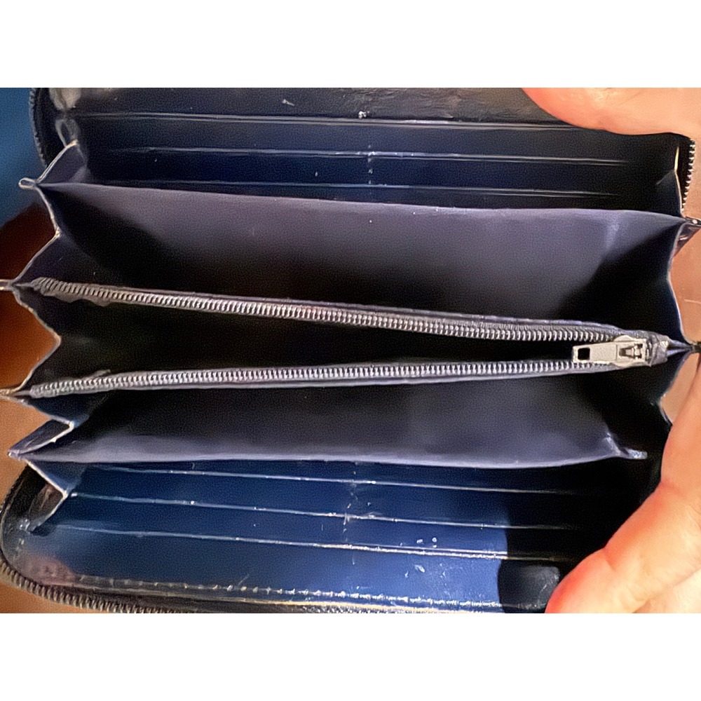 Firenze Italian Navy Blue Leather Zip Around Accordion Wallet Long Clutch